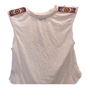 NWT tank with beaded shoulder and lattice s